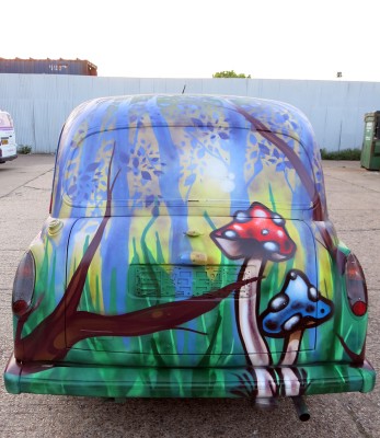 Megabooth Animal Themed Graffiti Taxis London